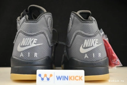 - RED FIRE MUSLIN BLACK 5 OF AIR JORDAN SP 0722